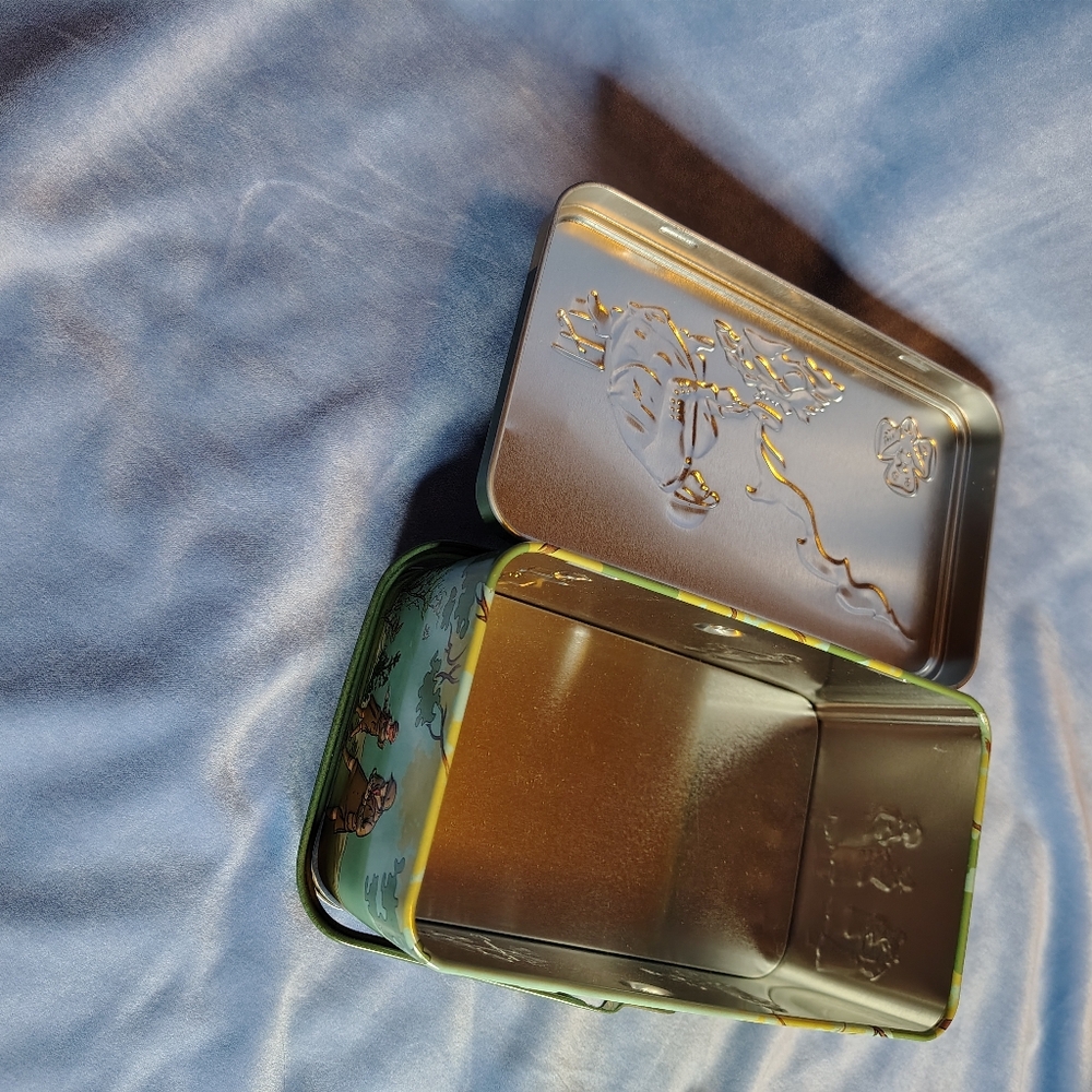 Nostalgic Remake 1920s Girl Scout Tin by Ashdon Farms & 1913 Full Color Handbook - Picture 7 of 12